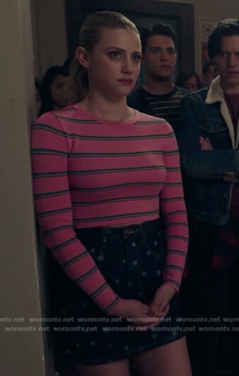 Betty's pink striped top and floral denim mini skirt on Riverdale