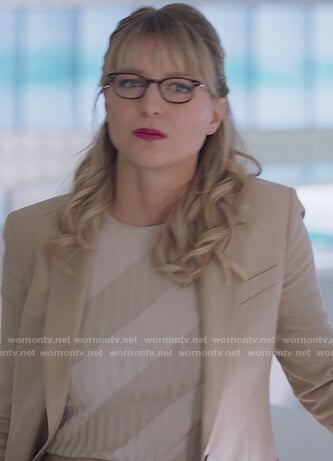 Kara's stripe ribbed sweater and blazer on Supergirl
