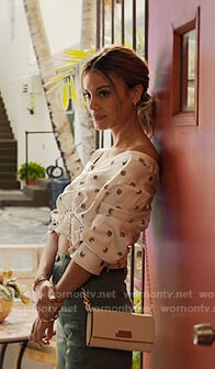 Noa's white print cropped blouse on The Baker and the Beauty