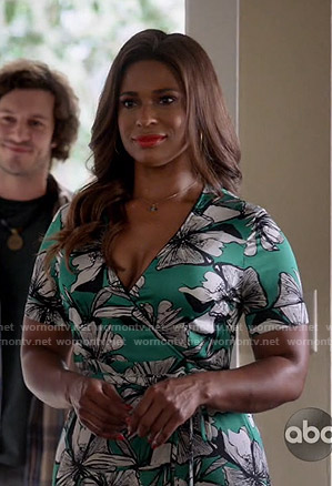 Poppy's green floral wrap dress on Single Parents