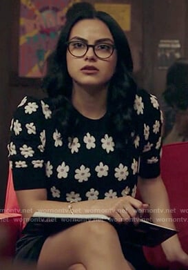 Veronica's black daisy short sleeve sweater on Riverdale
