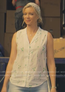Barbara's white palmtree print sleeveless top on Stargirl