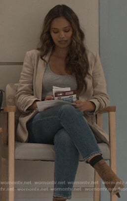 Jessica's beige shawl blazer on 13 Reasons Why