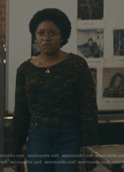 Beth's green sweater on Stargirl