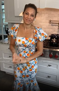 Ginger's white peach print puff sleeve dress on Good Morning America