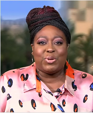 Loni's pink leopard jumpsuit on The View