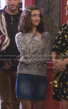 Ramona's grey leopard sweatshirt and studded denim skirt on Fuller House