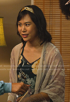 Eleanor's white floral kimono on Never Have I Ever