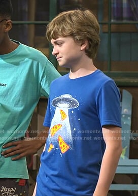 Finn's blue pizza print tee on Bunkd
