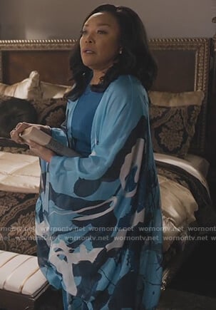 Mae's blue printed kimono on Greenleaf