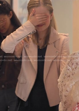 Stacey's pink moto jacket on The Baby-Sitters Club