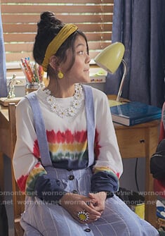 Claudia's white tie dye print sweater on The Baby-Sitters Club
