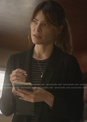 Chloe's blue stripe tee on Lucifer