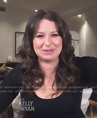 Katie Lowes's black scoop neck maternity dress on Live with Kelly and Ryan