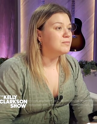 Kelly's green lace trim mini dress on The Kelly Clarkson Show