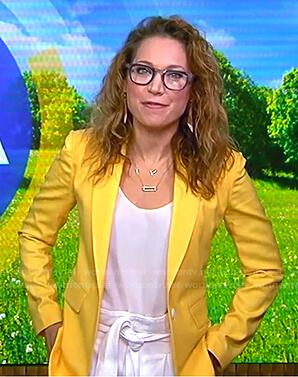 Ginger's yellow blazer and white shorts on Good Morning America