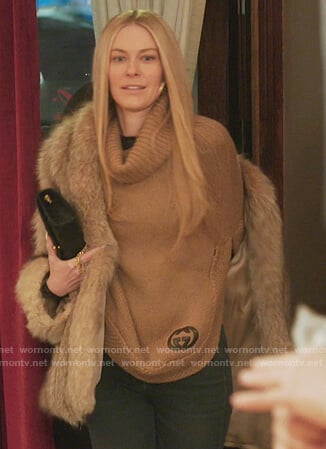 Leah's beige poncho sweater on The Real Housewives of New York City