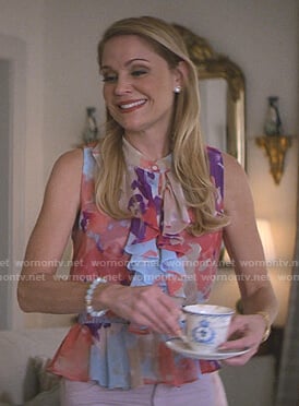 Debbie's floral ruffle peplum top on Teenage Bounty Hunters