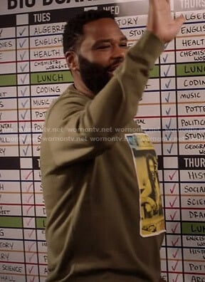 Andre's green Bob Marley print sweatshirt on Black-ish