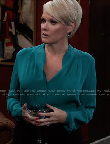 Ava's green blouse on General Hospital