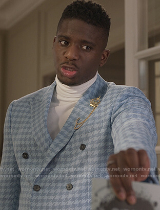 Julien's blue houndstooth blazer on Emily in Paris
