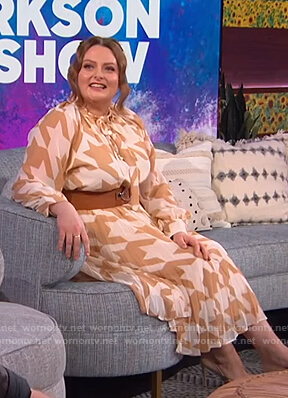 Lauren Ash's houndstooth print dress on The Kelly Clarkson Show