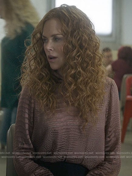 Grace's pink snake textured blouse on The Undoing