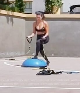 Kourtney's black Nike sports bra on Keeping Up with the Kardashians