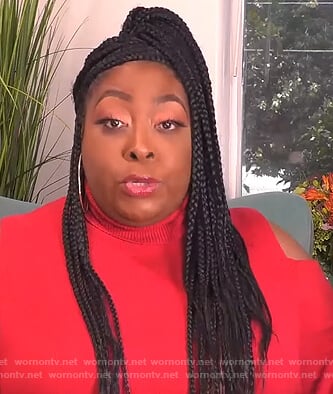 Loni's pink cold shoulder sweater on The Real