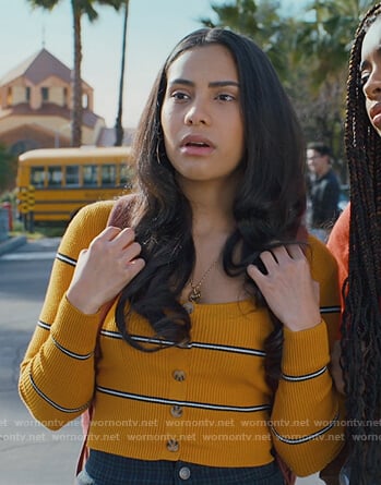 Daisy's yellow striped cardigan on Saved By The Bell