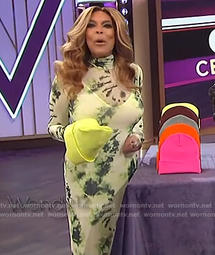 Wendy's green tie dye dress on The Wendy Williams Show