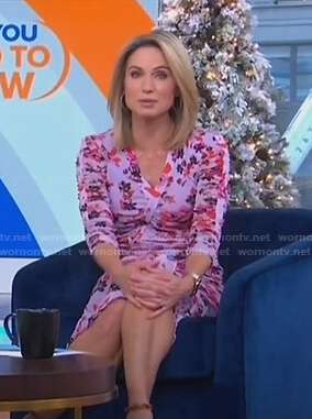 Amy's lilac floral print ruched dress on Good Morning America