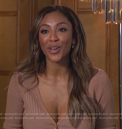 Tayshia's beige ribbed cardigan on The Bachelorette