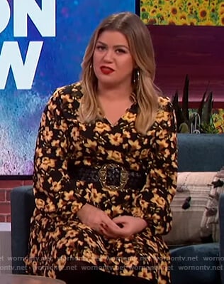 Kelly's black floral dress on The Kelly Clarkson Show