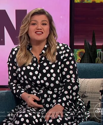 Kelly's black polka dot shirtdress on The Kelly Clarkson Show