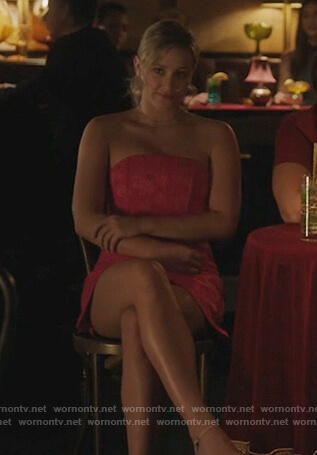 Betty's pink floral strapless dress on Riverdale