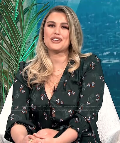 Carissa's green floral print dress on E! News Daily Pop