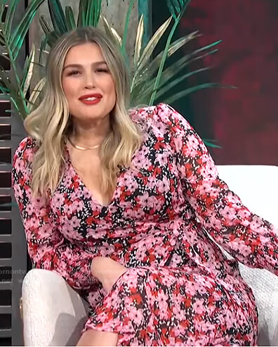 Carissa's pink floral wrap dress on E! News Daily Pop