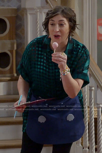 Kat's green checked tunic top on Call Me Kat