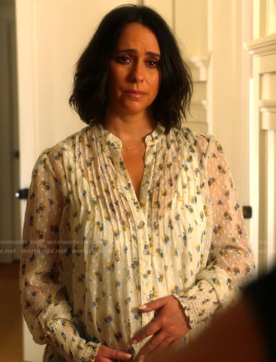 Maddie's white floral pintuck blouse on 9-1-1
