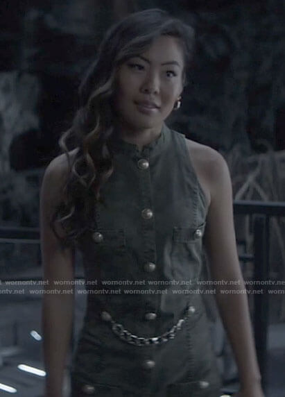 Mary's button front camo dress on Batwoman