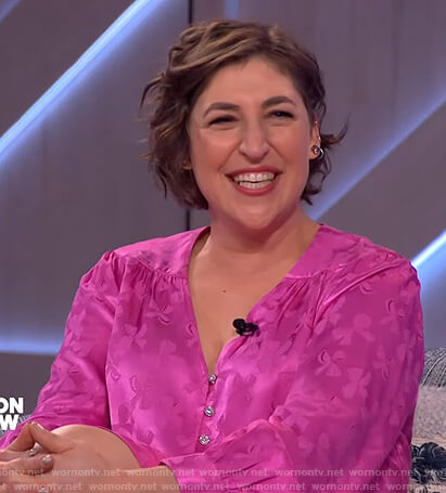 Mayim Bialik's pink floral satin dress on The Kelly Clarkson Show