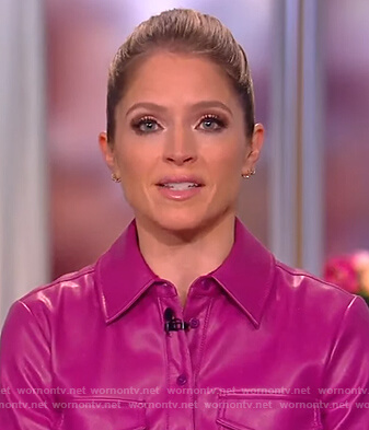Sara's pink leather top on The View