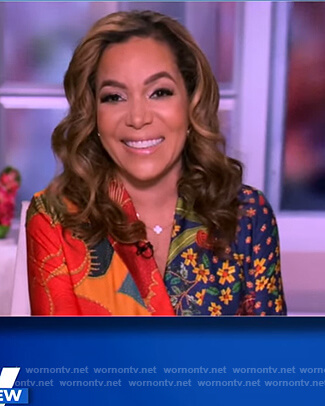 Sunny's floral printed kimono on The View