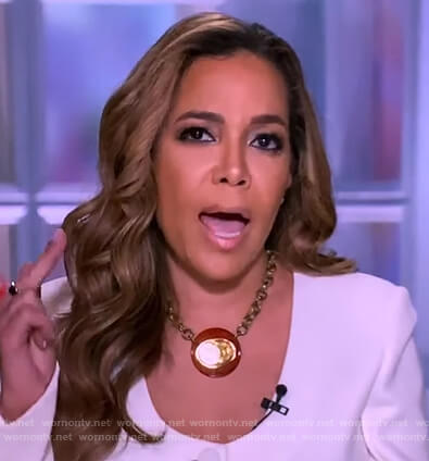 Sunny's white button down blazer on The View