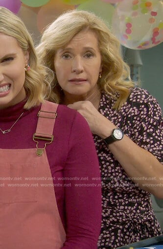 Vanessa's black and pink printed wrap dress on Last Man Standing
