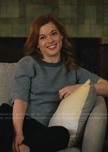 Zoey's blue short sleeve sweater on Zoeys Extraordinary Playlist