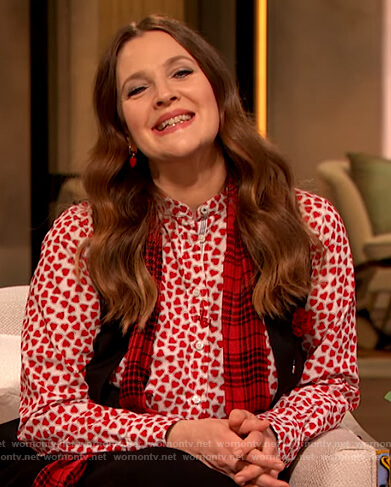 Drew's heart print shirt on The Drew Barrymore Show