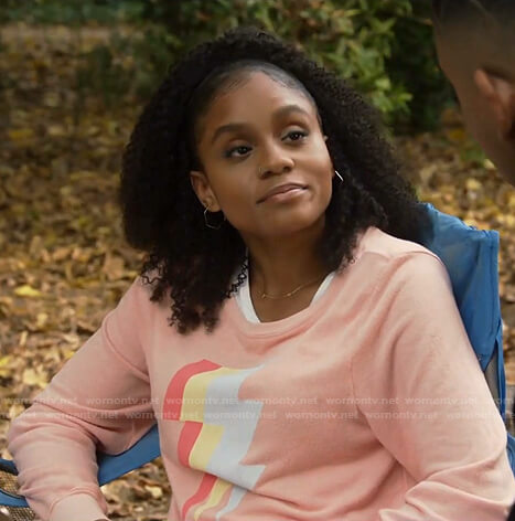 Simone's pink lightning bolt print sweatshirt on All American