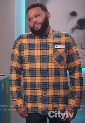 Andre's yellow and blue plaid shirt on Black-ish